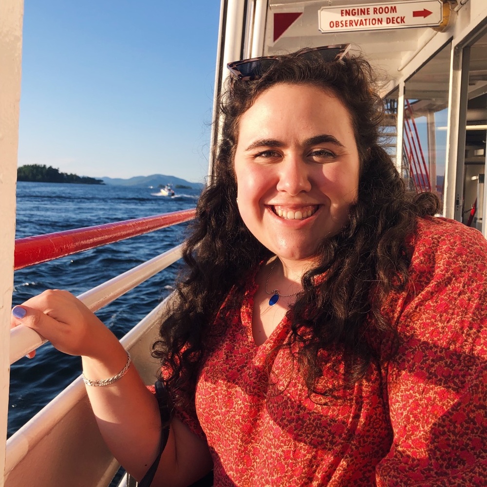 Meet your Posher, Liv